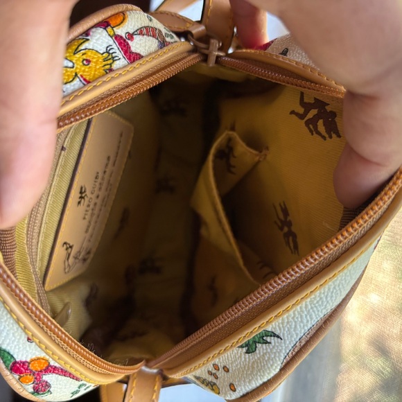 Piero Guidi Magic Circus White Crossbody Bag - Picture 11 of 12